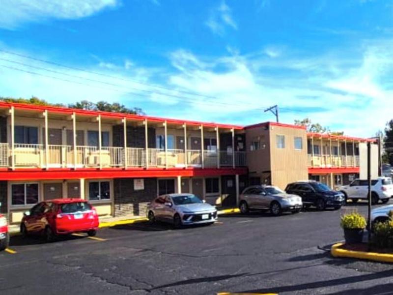 Saratoga Motel By Capital O Near Midway Airport C image