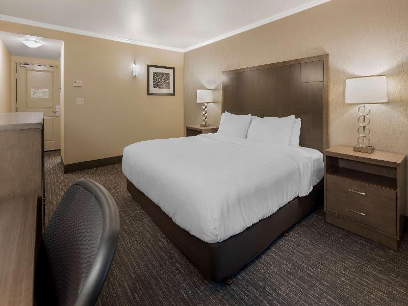 Best Western Plus Chena River Lodge image