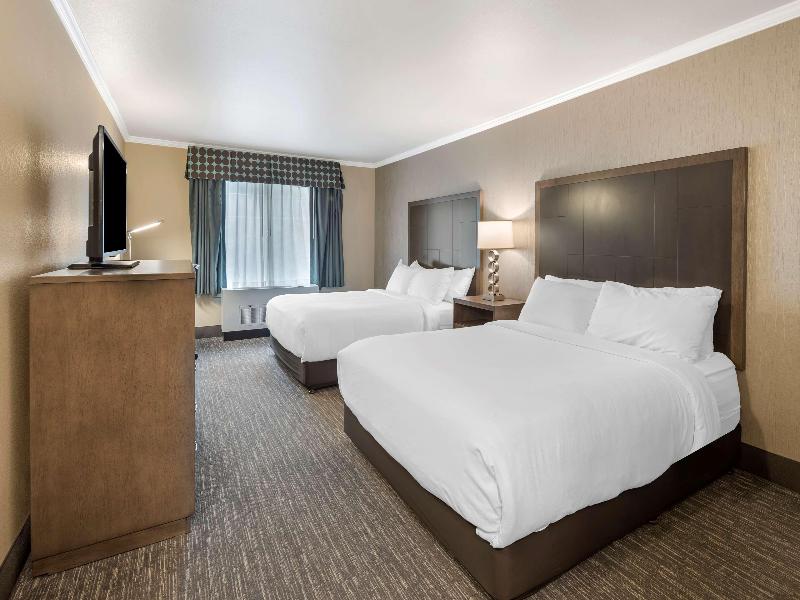 Best Western Plus Chena River Lodge image