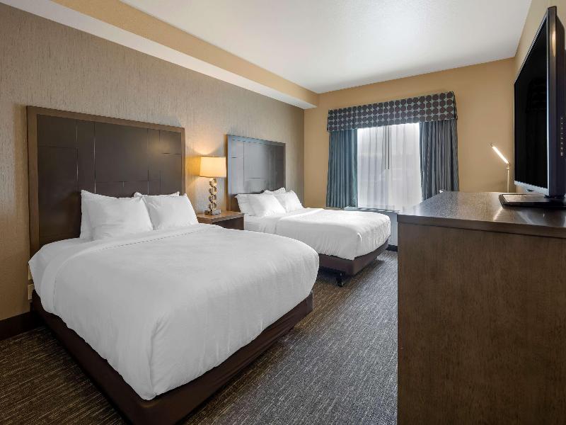 Best Western Plus Chena River Lodge image