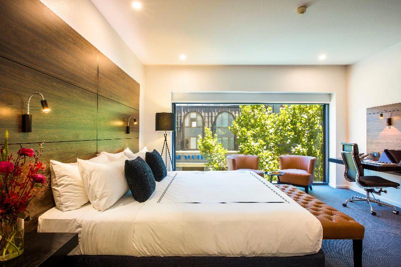 Hotel Indigo Melbourne on Flinders image