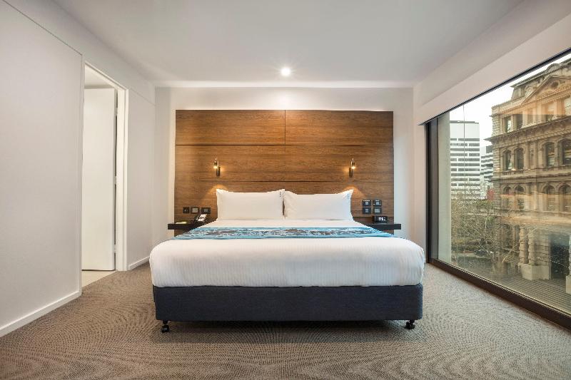 Hotel Indigo Melbourne on Flinders image