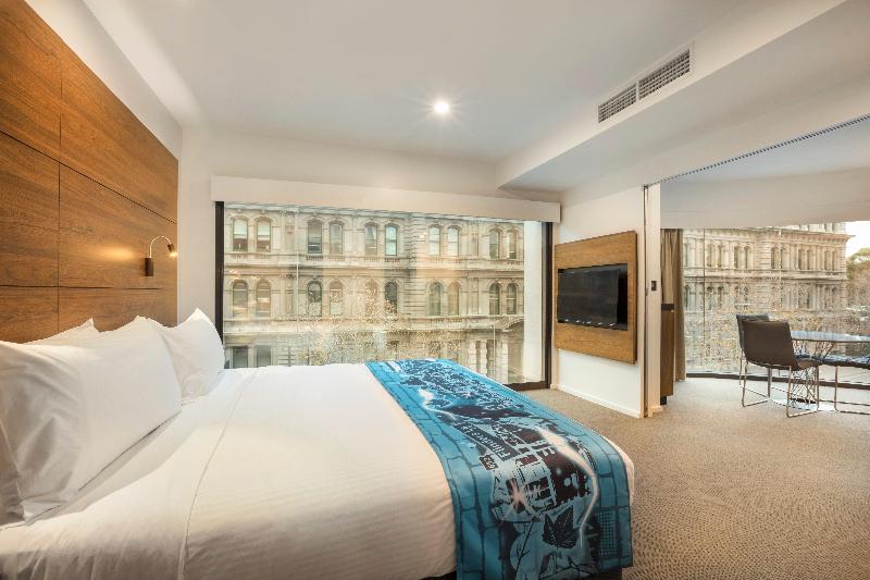 Hotel Indigo Melbourne on Flinders image