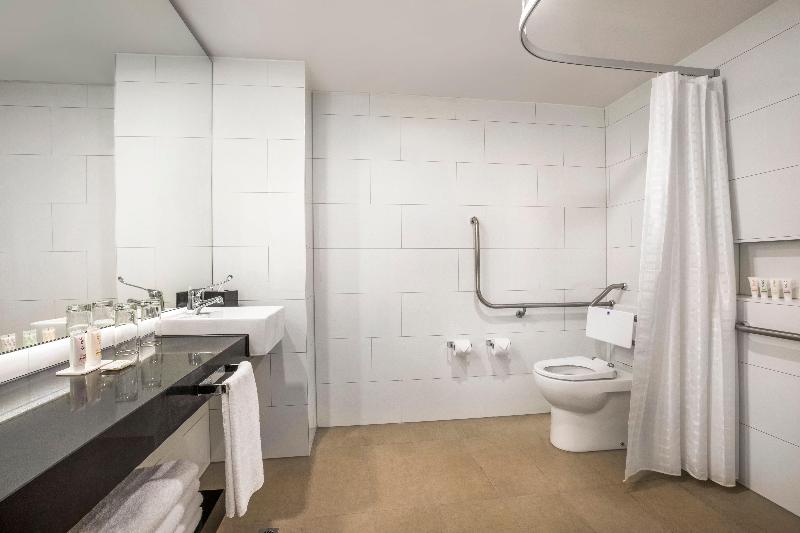 Hotel Indigo Melbourne on Flinders image