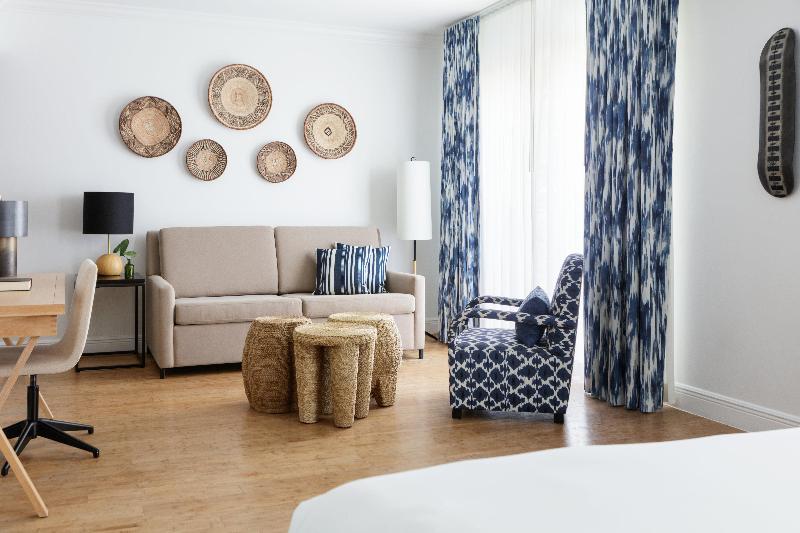 Stay in style at Kimpton Angler'S Hotel South Beach