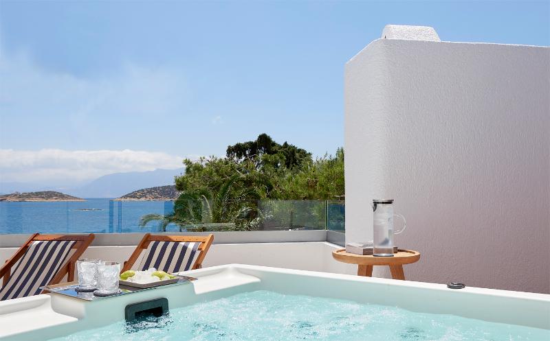 St Nicolas Bay Resort Hotel & Villas 5