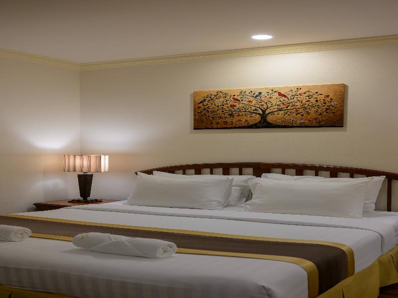 The Victory Residences Bangkok image