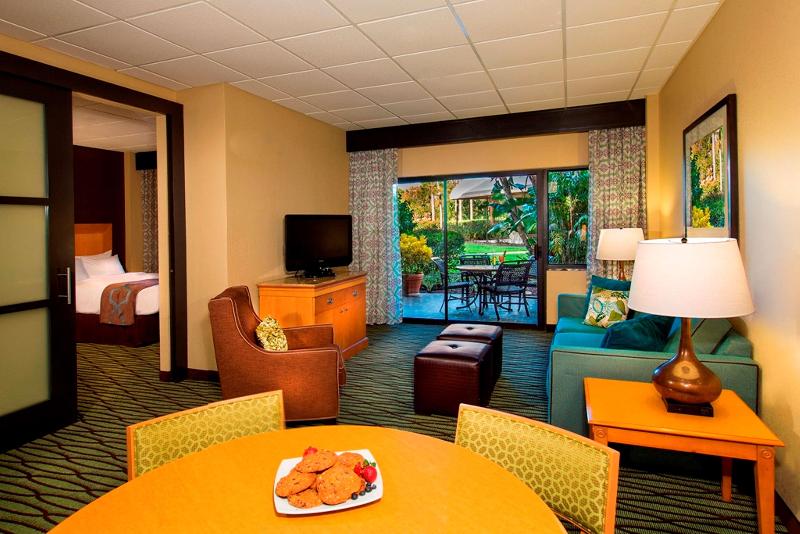 Doubletree Guest Suites In The Walt Disney World