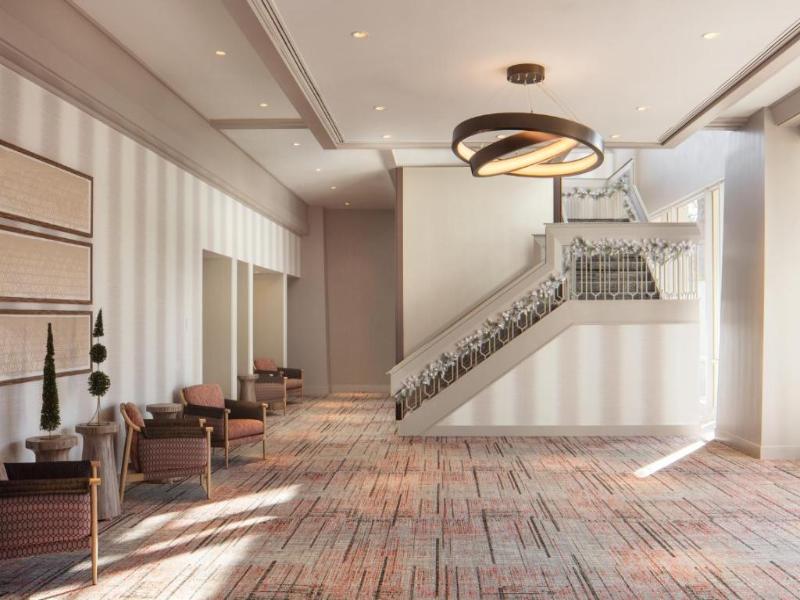 Doubletree Sacramento image