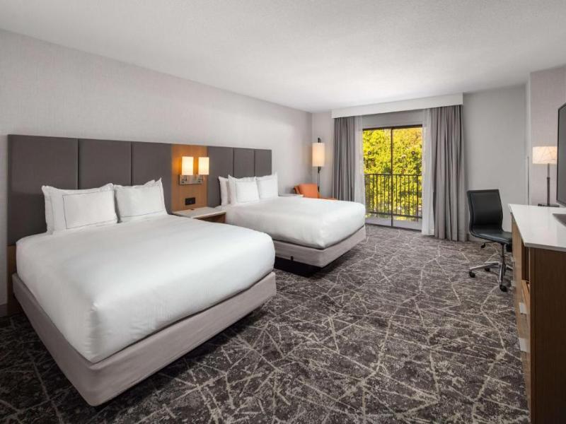 Doubletree Sacramento image