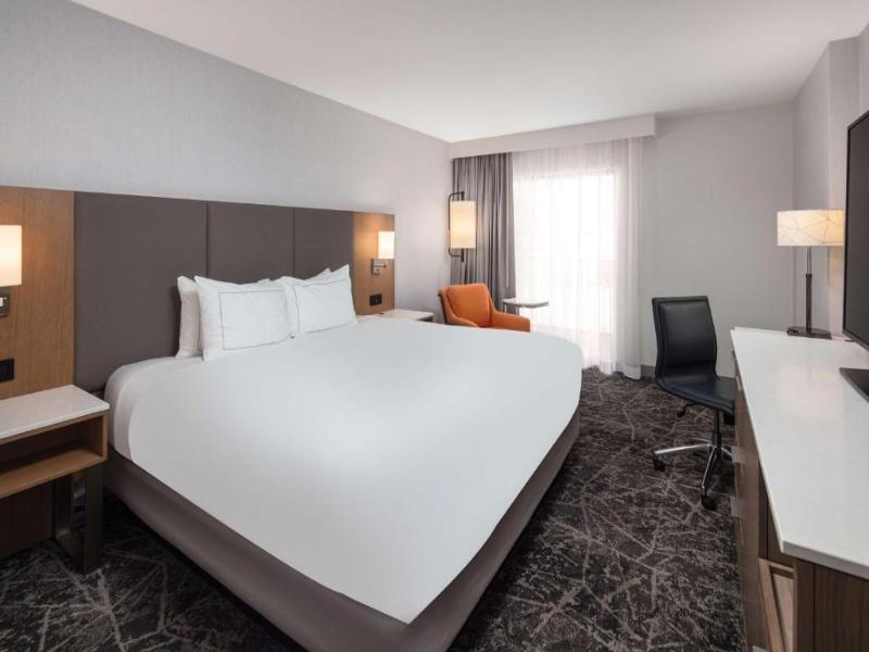 Doubletree Sacramento image