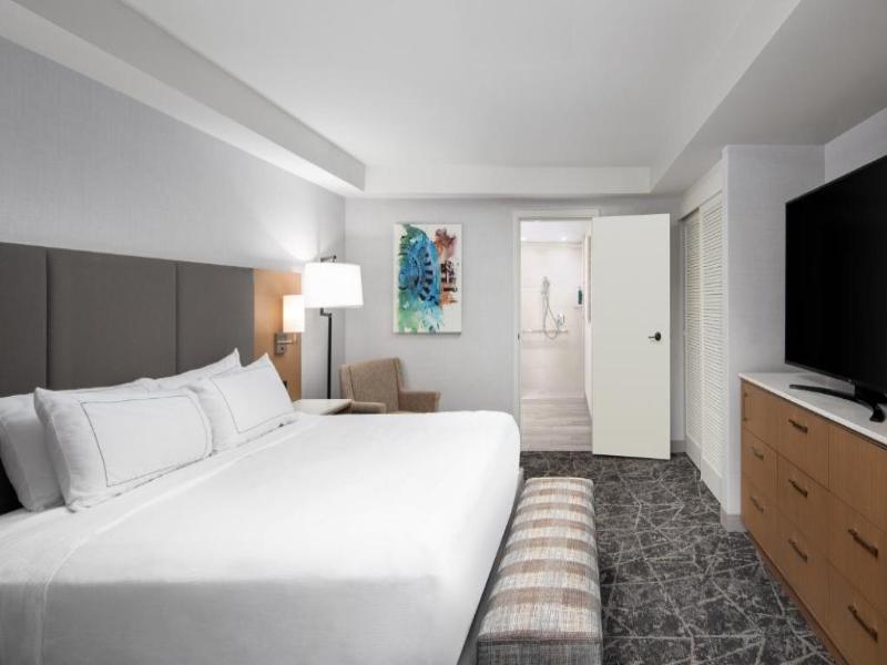 Doubletree Sacramento image