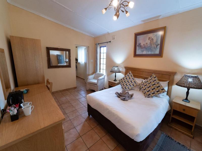 Gooderson Bushlands Game Lodge image