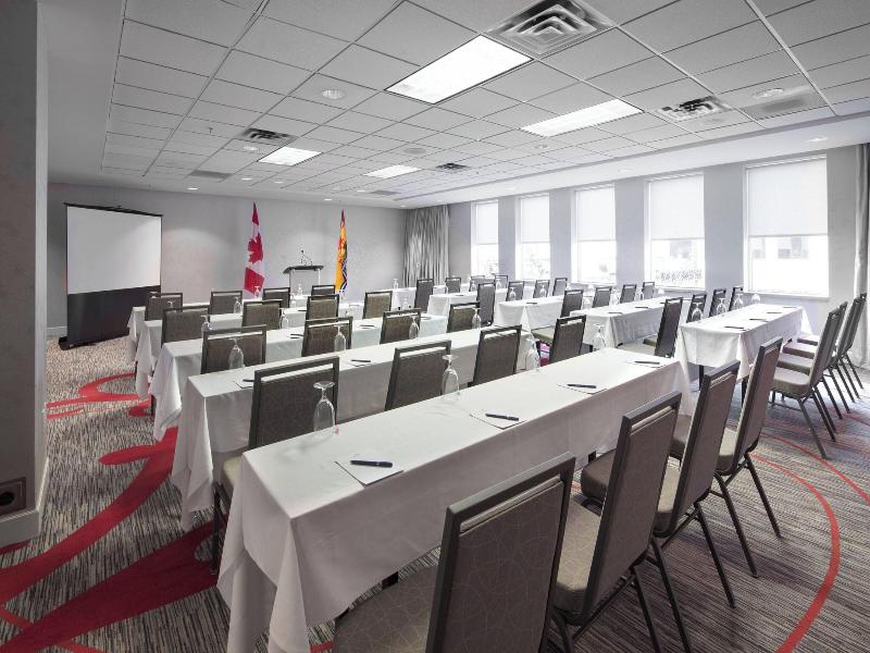 Delta Hotels Beausejour image