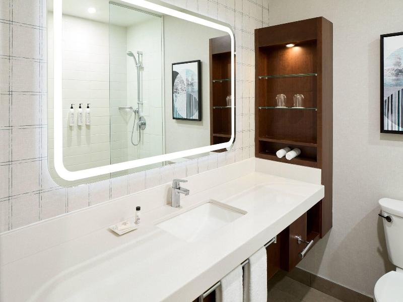 Delta Hotels Fredericton image