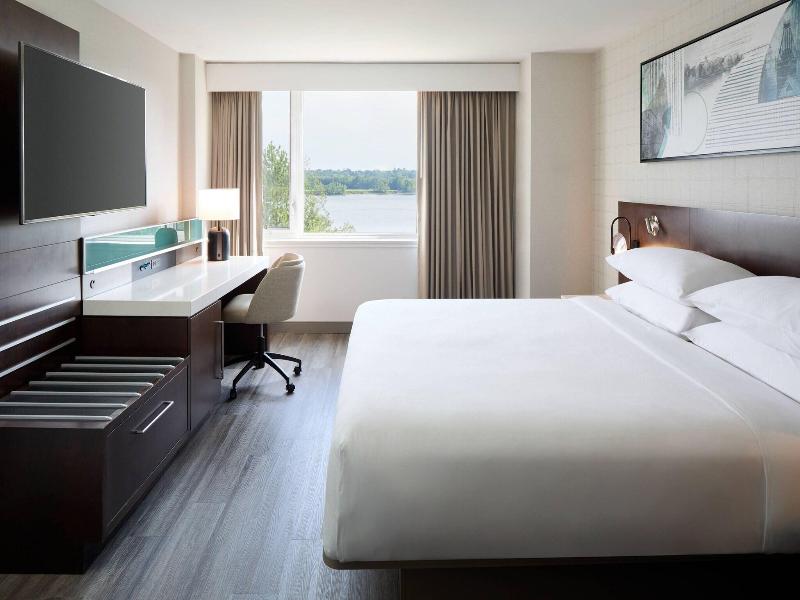 Delta Hotels Fredericton image