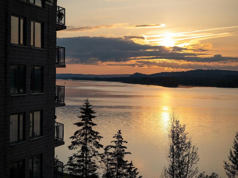 Delta Hotels Fredericton image
