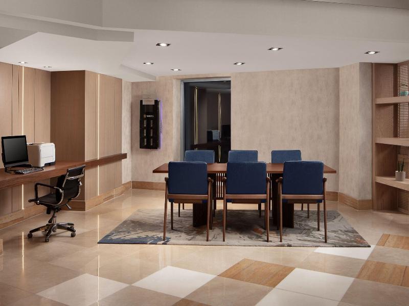 Delta Hotels Istanbul West image