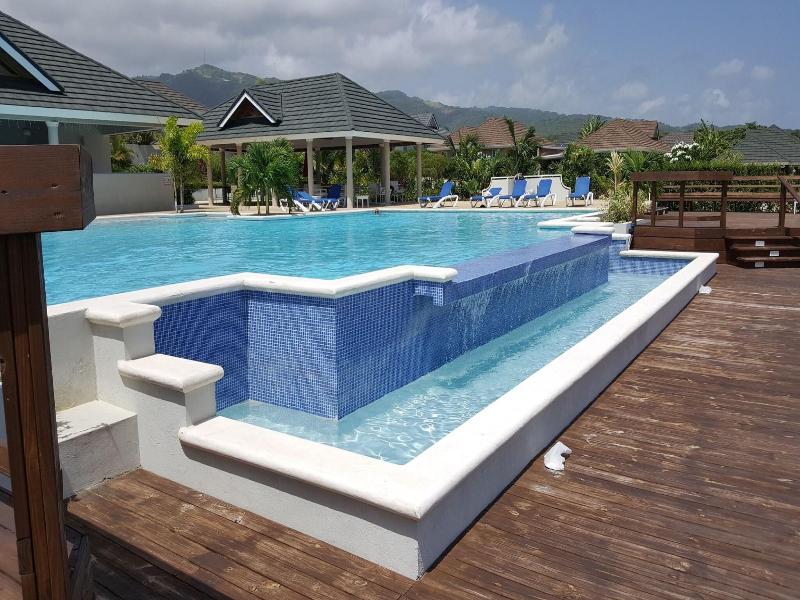 Ocho Rios Villa At Coolshade Ix image