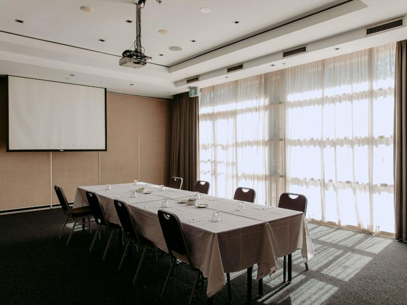 Mercure Sydney Parramatta image