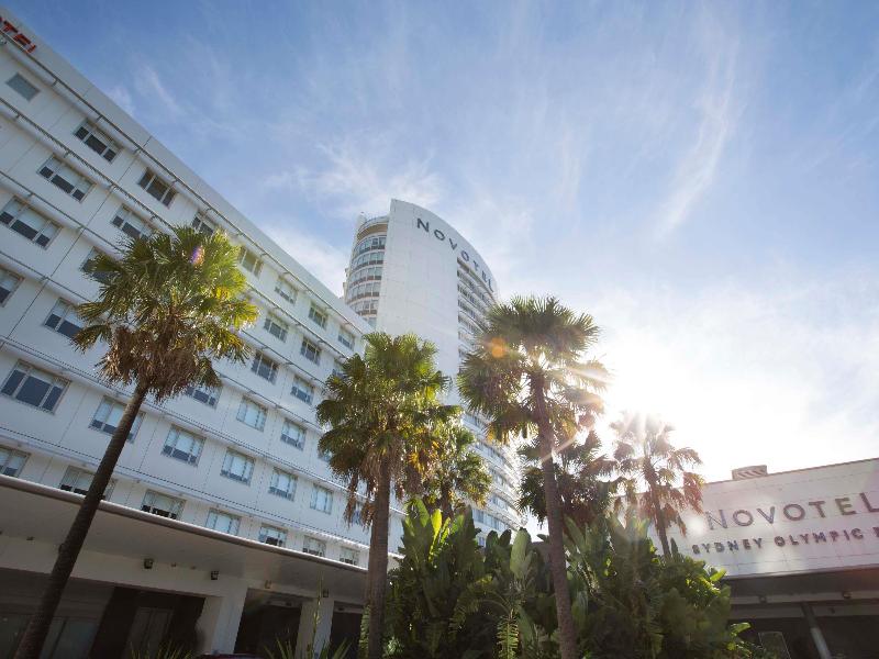 Novotel Sydney Olympic Park image