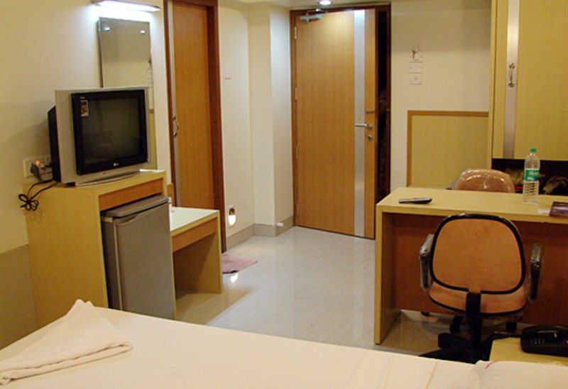 Hotel Host Inn International Mumbai image