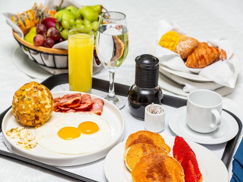 Sheraton Guayaquil image