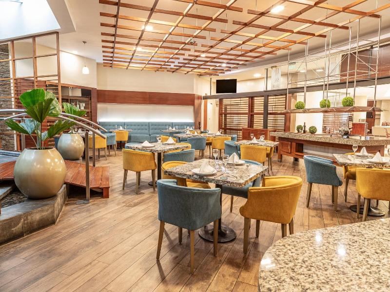 Sheraton Guayaquil image