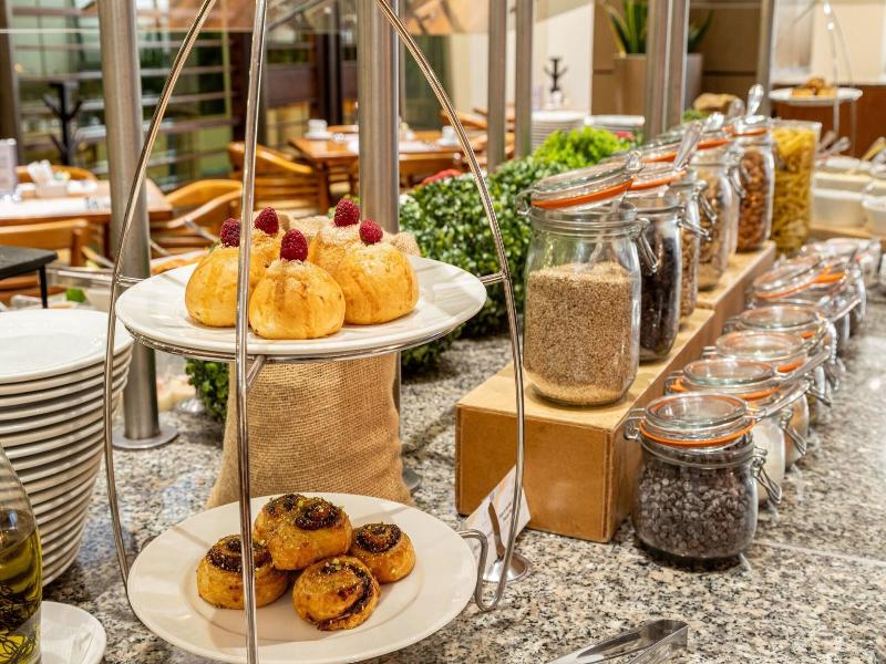 Sheraton Guayaquil image