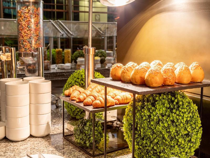 Sheraton Guayaquil image