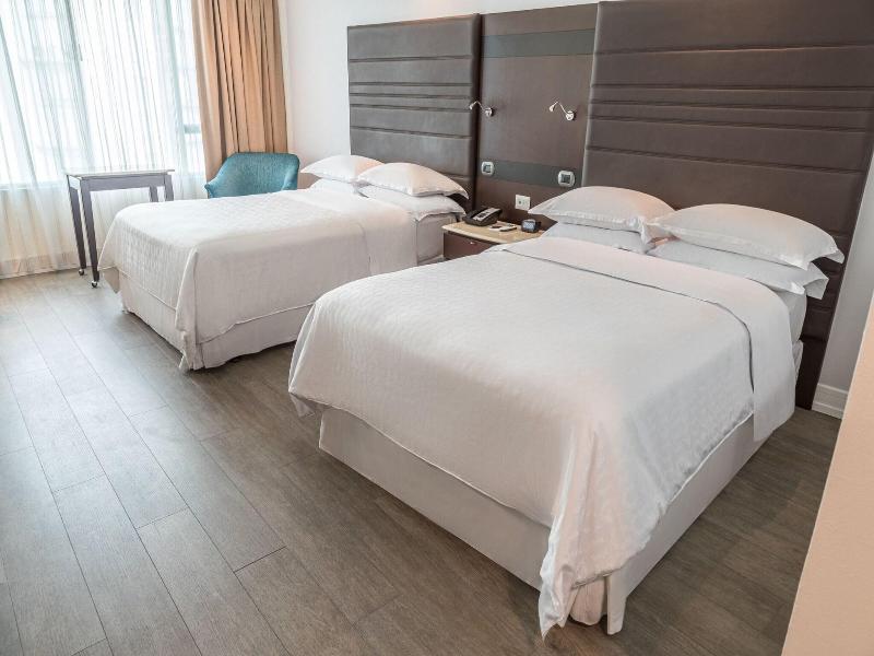 Sheraton Guayaquil image