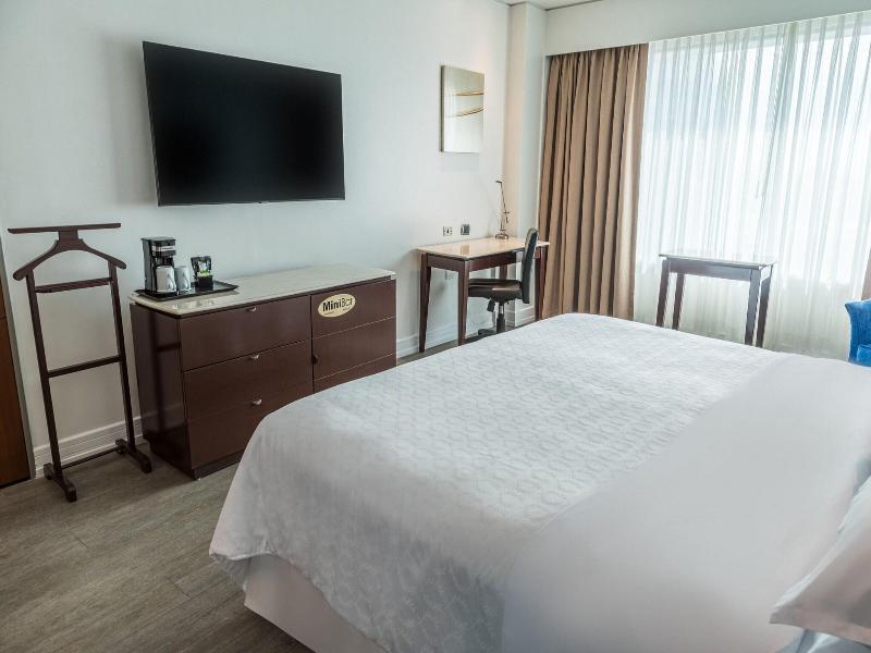 Sheraton Guayaquil image