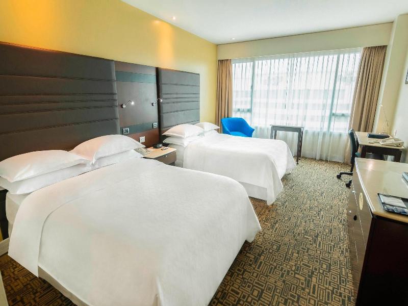 Sheraton Guayaquil image