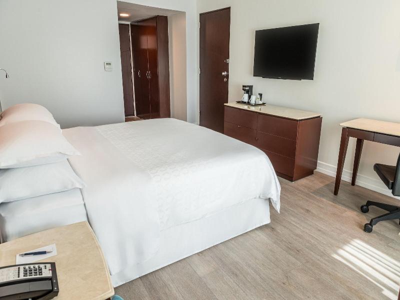 Sheraton Guayaquil image