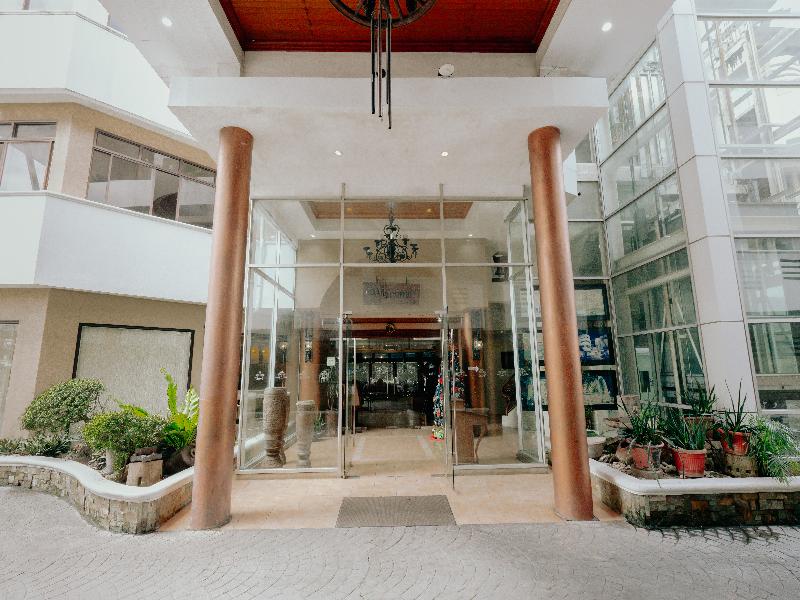 Crown Regency Residences Cebu image
