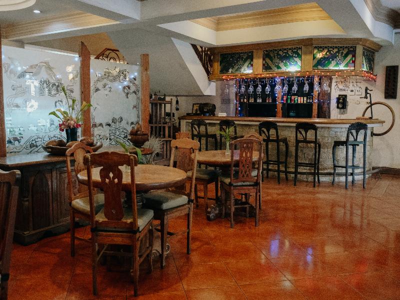 Crown Regency Residences Cebu image