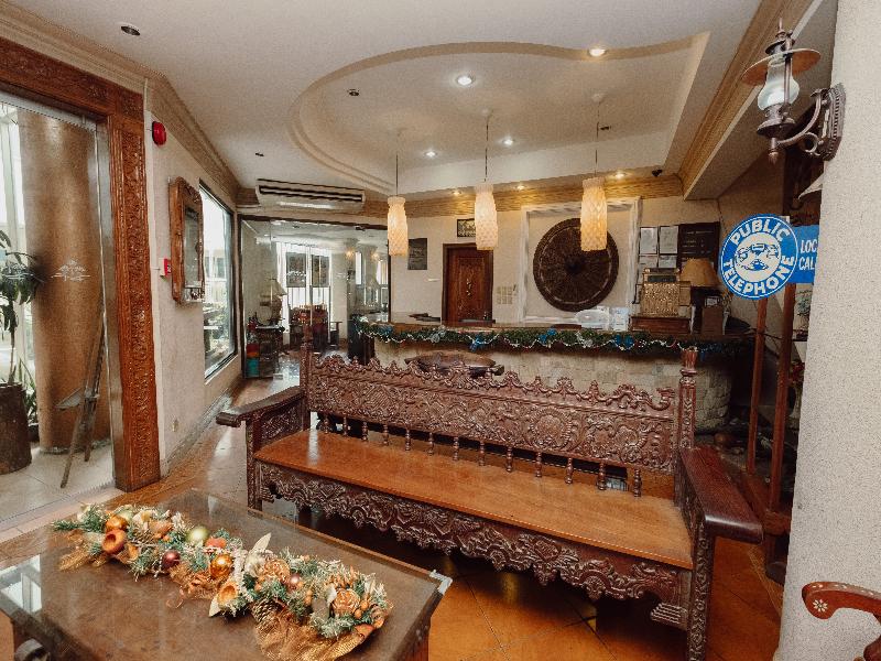 Crown Regency Residences Cebu image