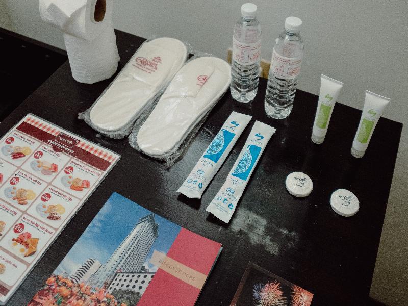 Crown Regency Residences Cebu image