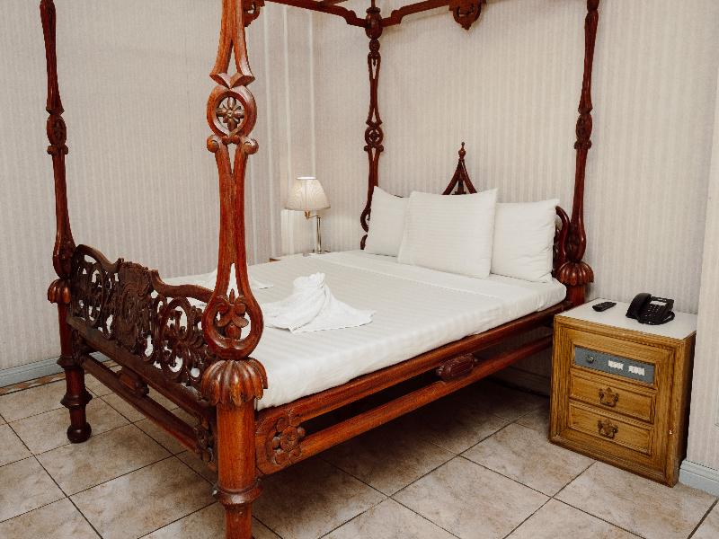 Crown Regency Residences Cebu image
