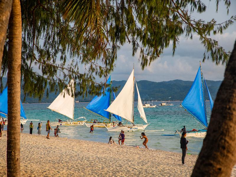 Crown Regency Beach Resort image