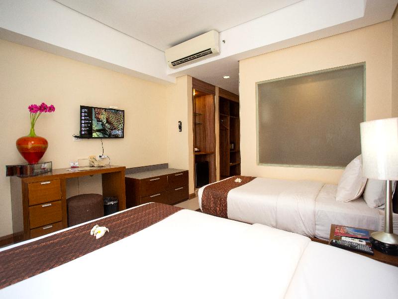 Crown Regency Beach Resort image