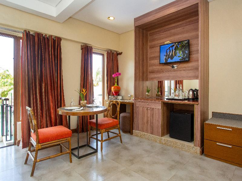 Crown Regency Beach Resort image