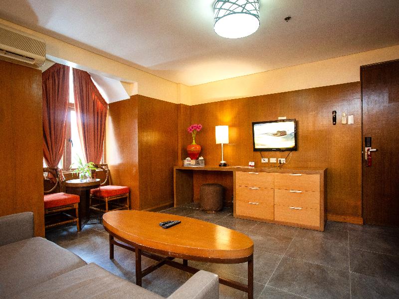 Crown Regency Beach Resort image