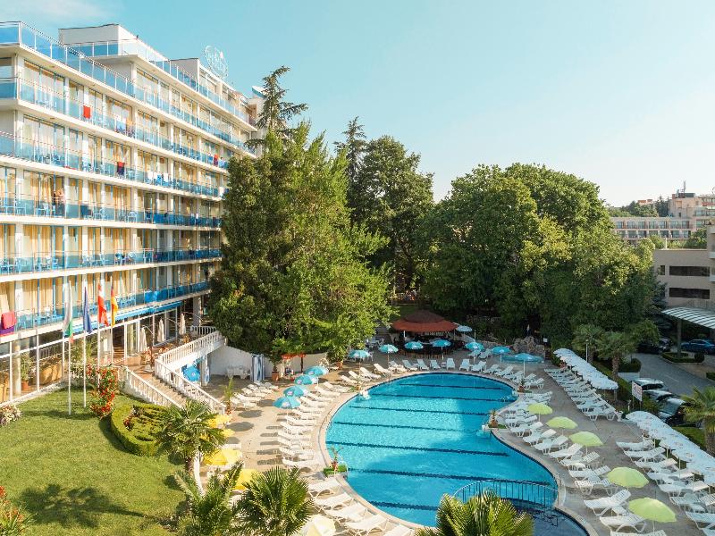 Hotel Perla image
