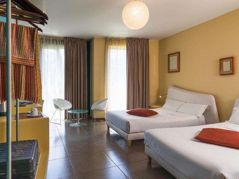 Ibis Styles Catania Acireale image