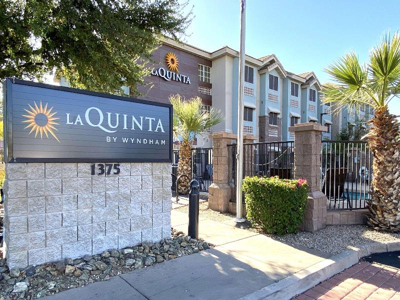 La Quinta Inn & Suites Tempe University / Phoenix image
