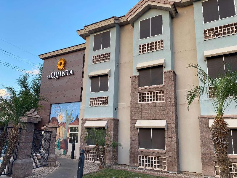 La Quinta Inn & Suites Tempe University / Phoenix image