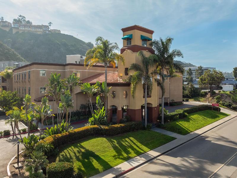 Ramada Suites by Wyndham San Diego — general view