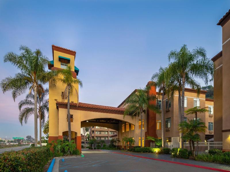Ramada Suites by Wyndham San Diego — general view