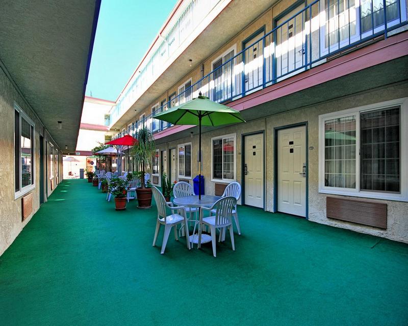 Comfort Inn Near Santa Monica Pier